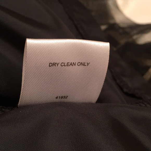 Romeo + Juliet black, gold embroidered skirt - Picture 5 of 5